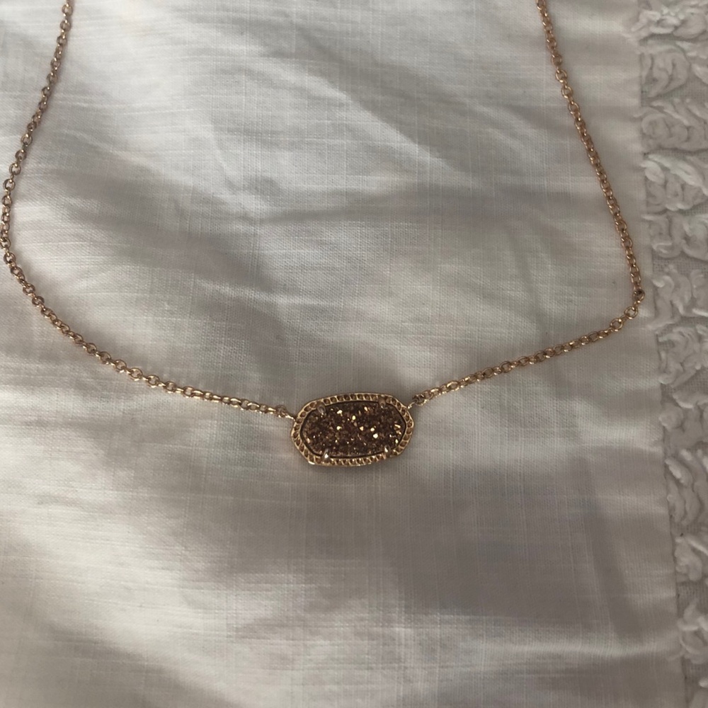 KENDRA SCOTT ROSE GOLD DRUZY NECKLACE!
